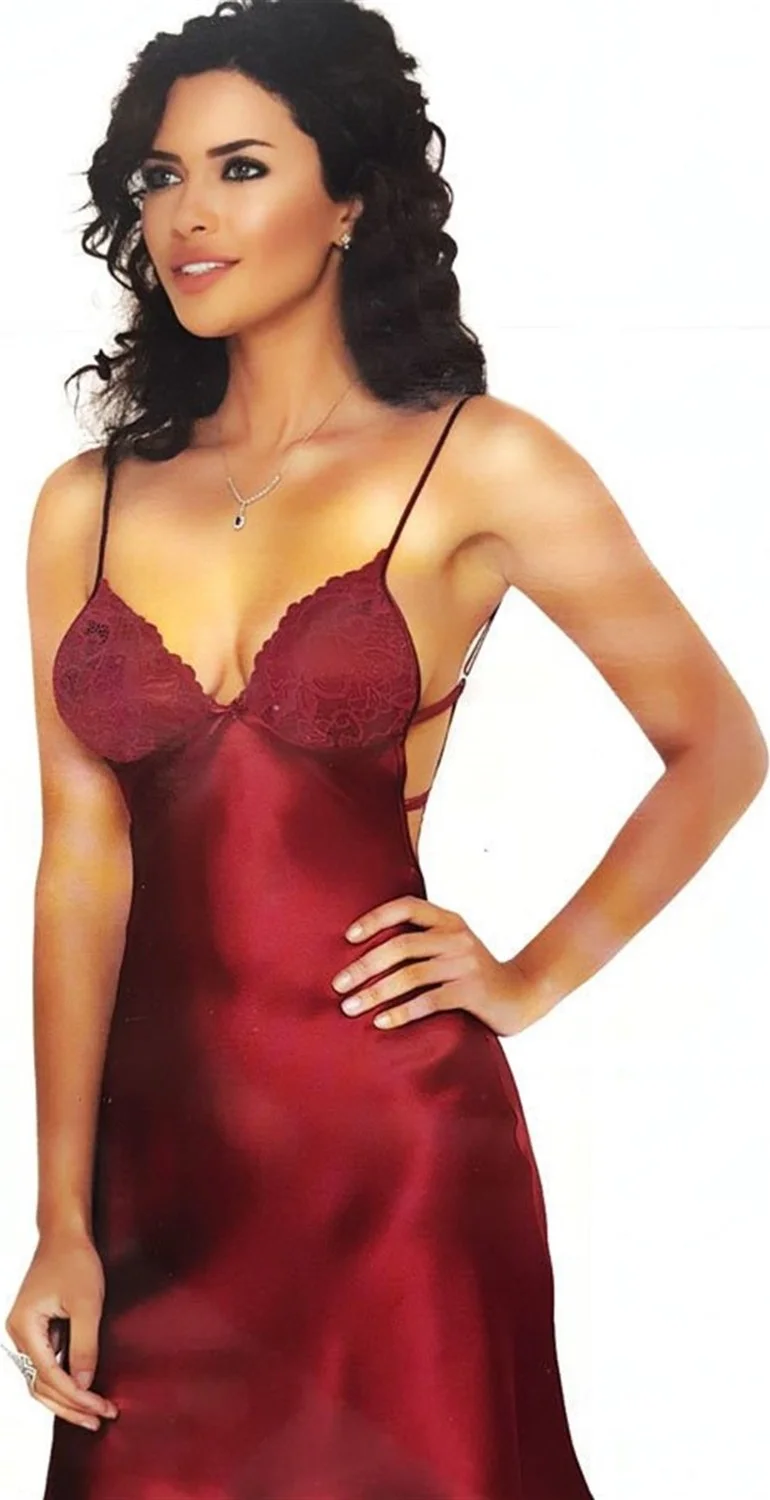 بيير كاردان Lace Satin Nightgown 630 Pearl