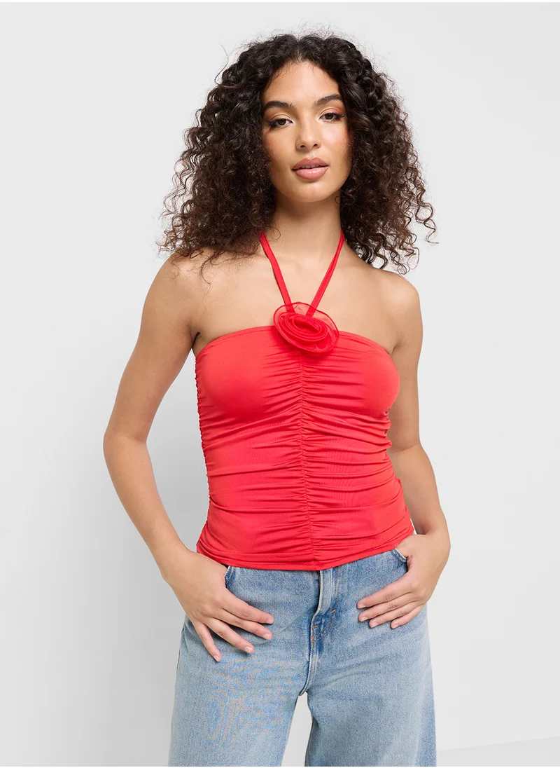 جينجر Halter Neck Crosage Detail Ruched Top