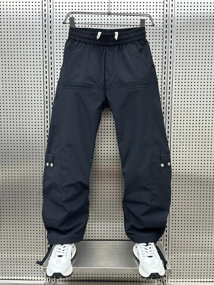 Unisex Classic Denim Jeans Loose Fit Daily Outdoor Wear - Image 3