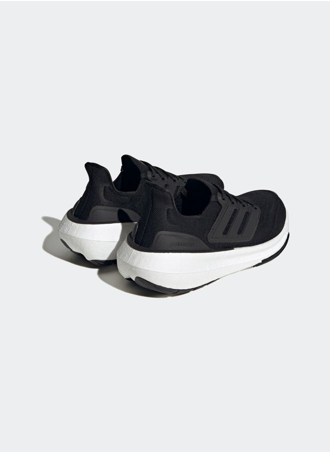 Adidas - حذاء الركض الخفيف Ultraboost - Image 1