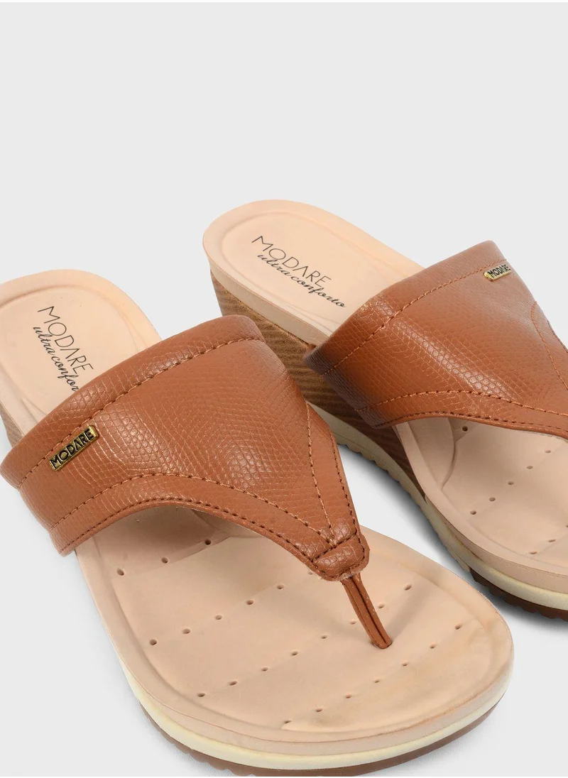مودار Errin High-Heel Wedge Sandals