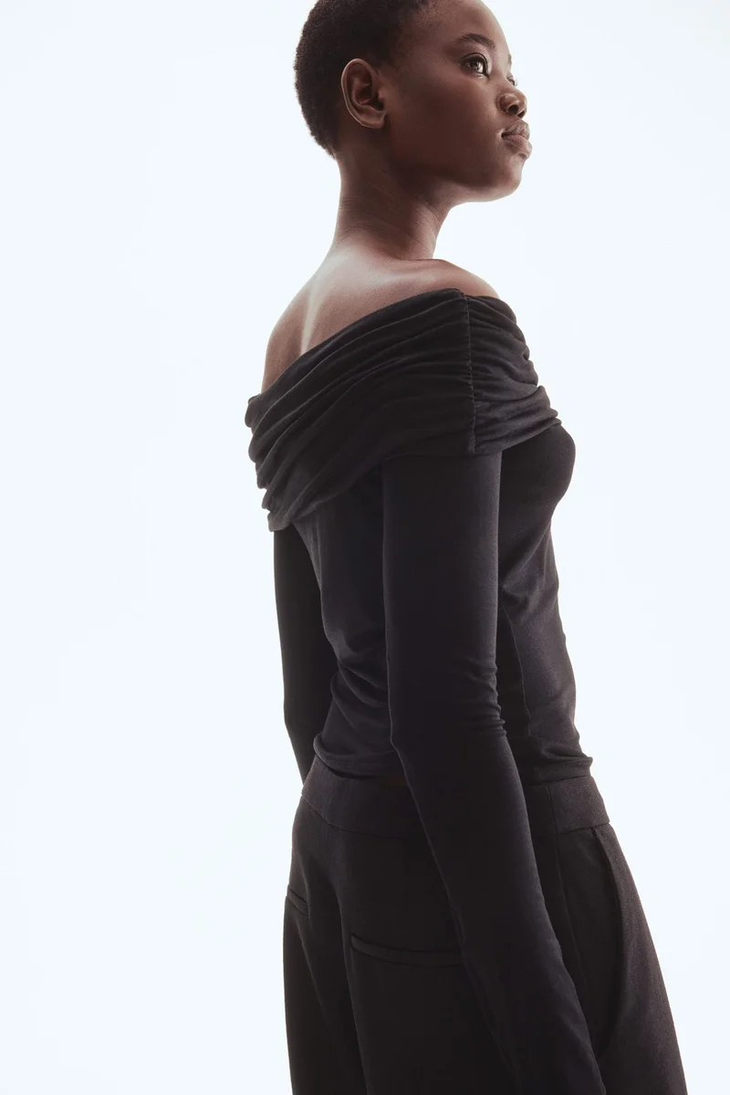 H&M Off-the-shoulder top