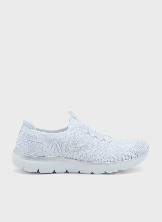 SKECHERS قمم - Image 1