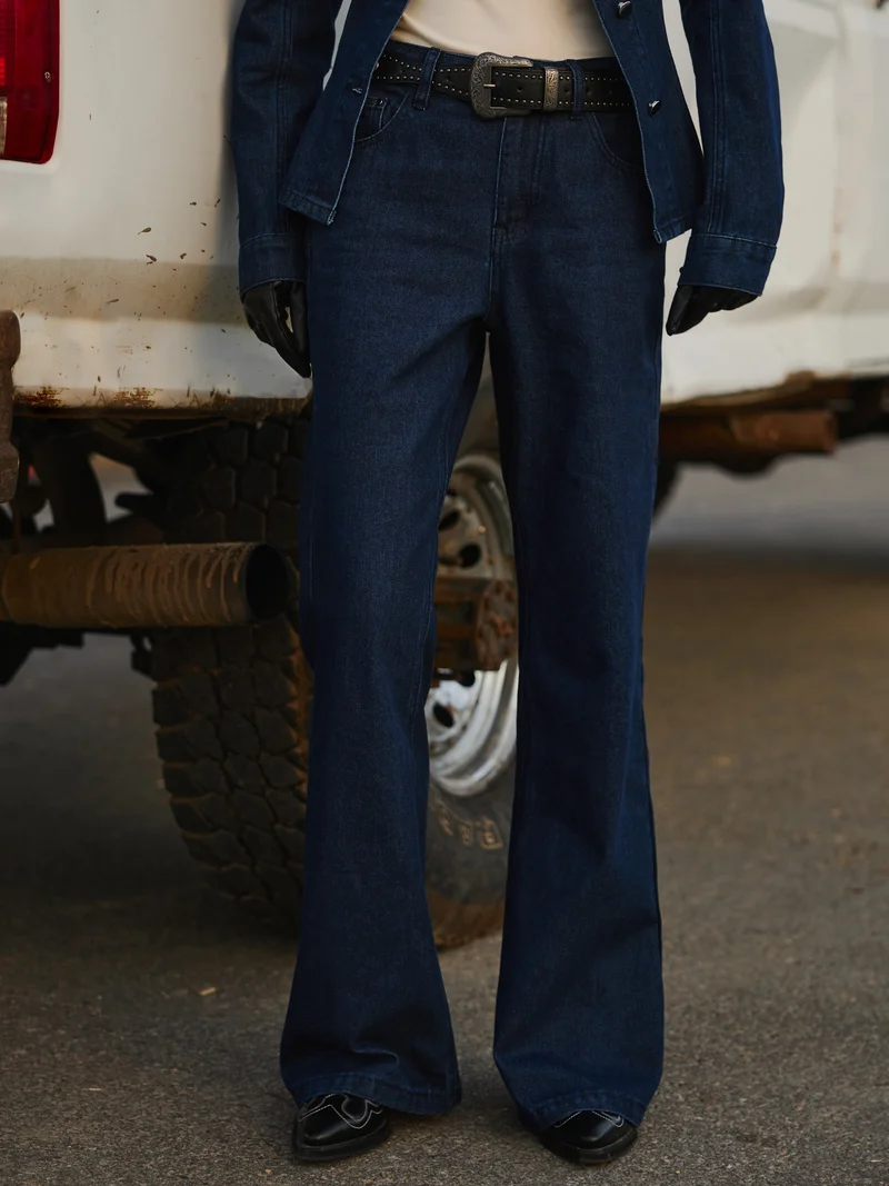 Lichi Flared mid-rise jeans