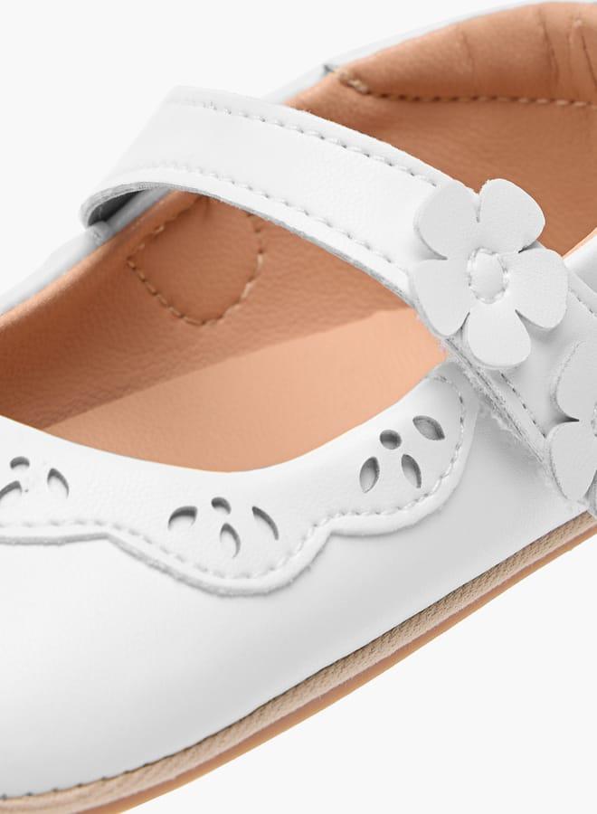 Barefeet Girls Pram Shoes - Image 4