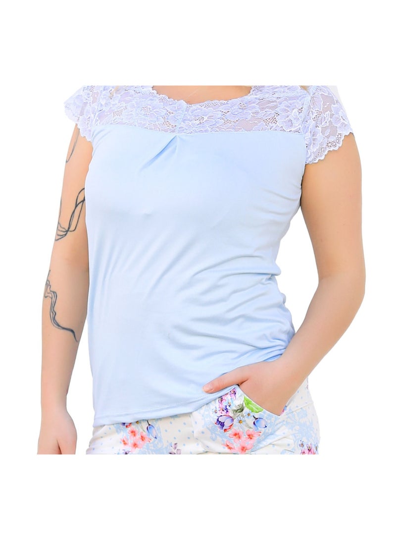 دعدوش  طقم نوم نسائي قطعتين من البوليستر بتصميم زهري، بلوزة بأكمام قصيرة مع دانتيل وبنطلون كابري بطبعة ورود،بيجامة شورت قصير بألوان الصيف الزاهية - Image 5