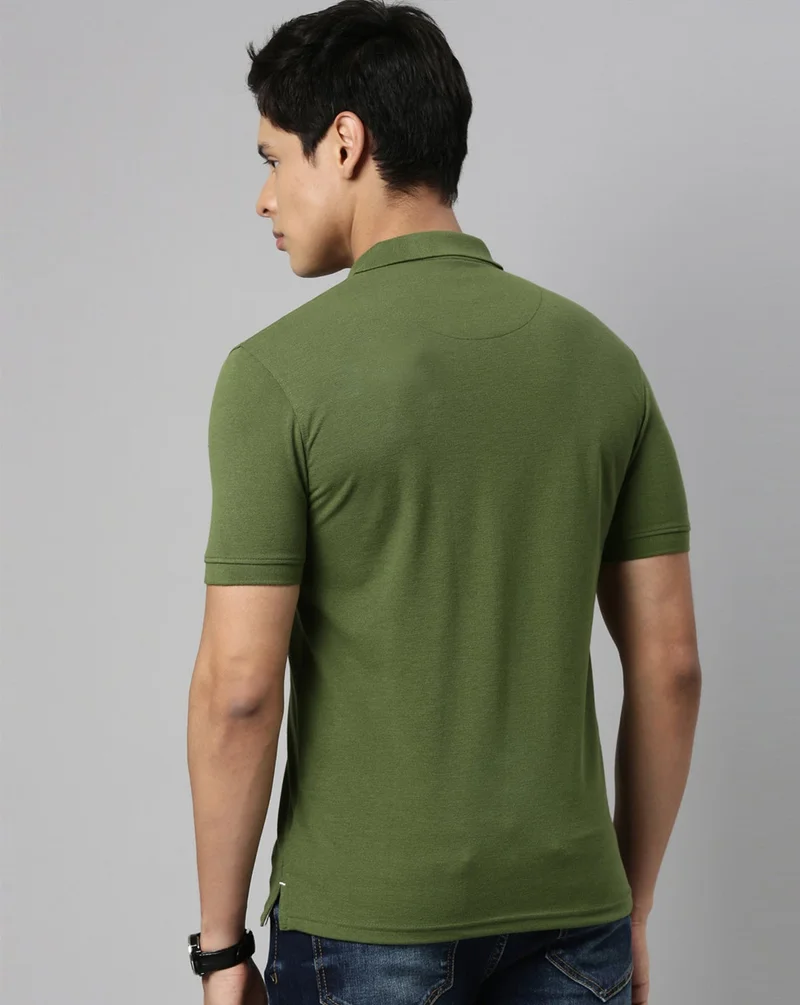 Joven Men Green Solid Polo Collar Pure Cotton T-Shirt