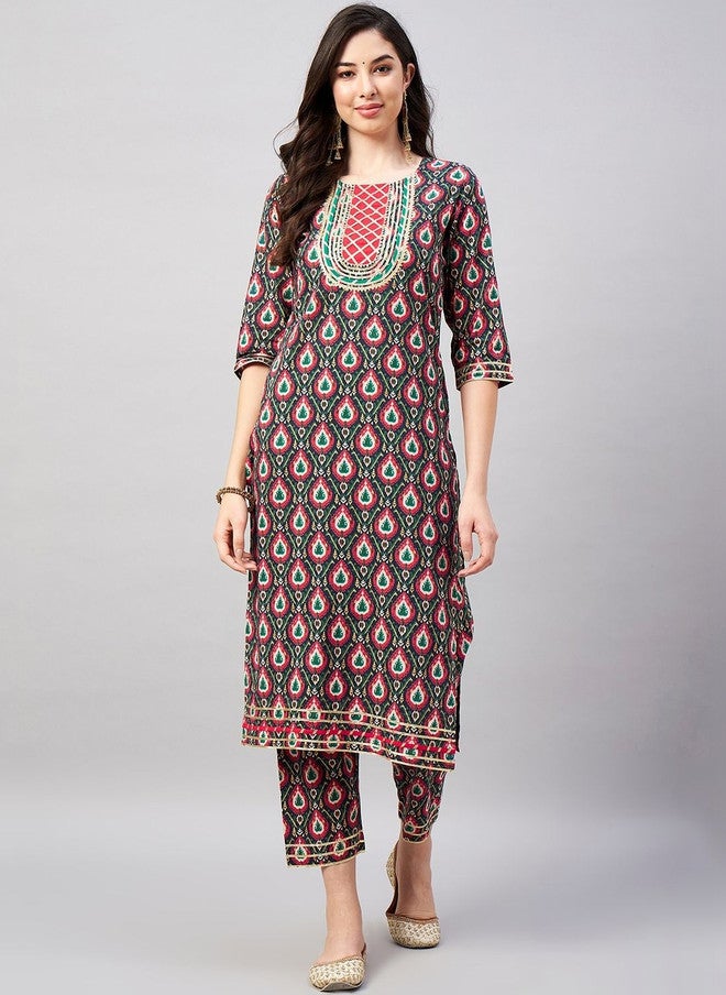 WineRed Wine Red Women Ethnic Motifs Printed Regular Thread Work Pure Cotton Kurta with Trousers - Image 3
