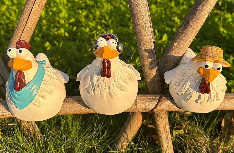 Euiroet Farm Chicken Decorations Garden Sculpture hicken Fence Decoration Funny Sculpture Chicken Decorations for Home Garden Stairs, Farm, Patio, Backyard, Resin Craft Chicken Wiht Garden Figurine Statue - Image 3