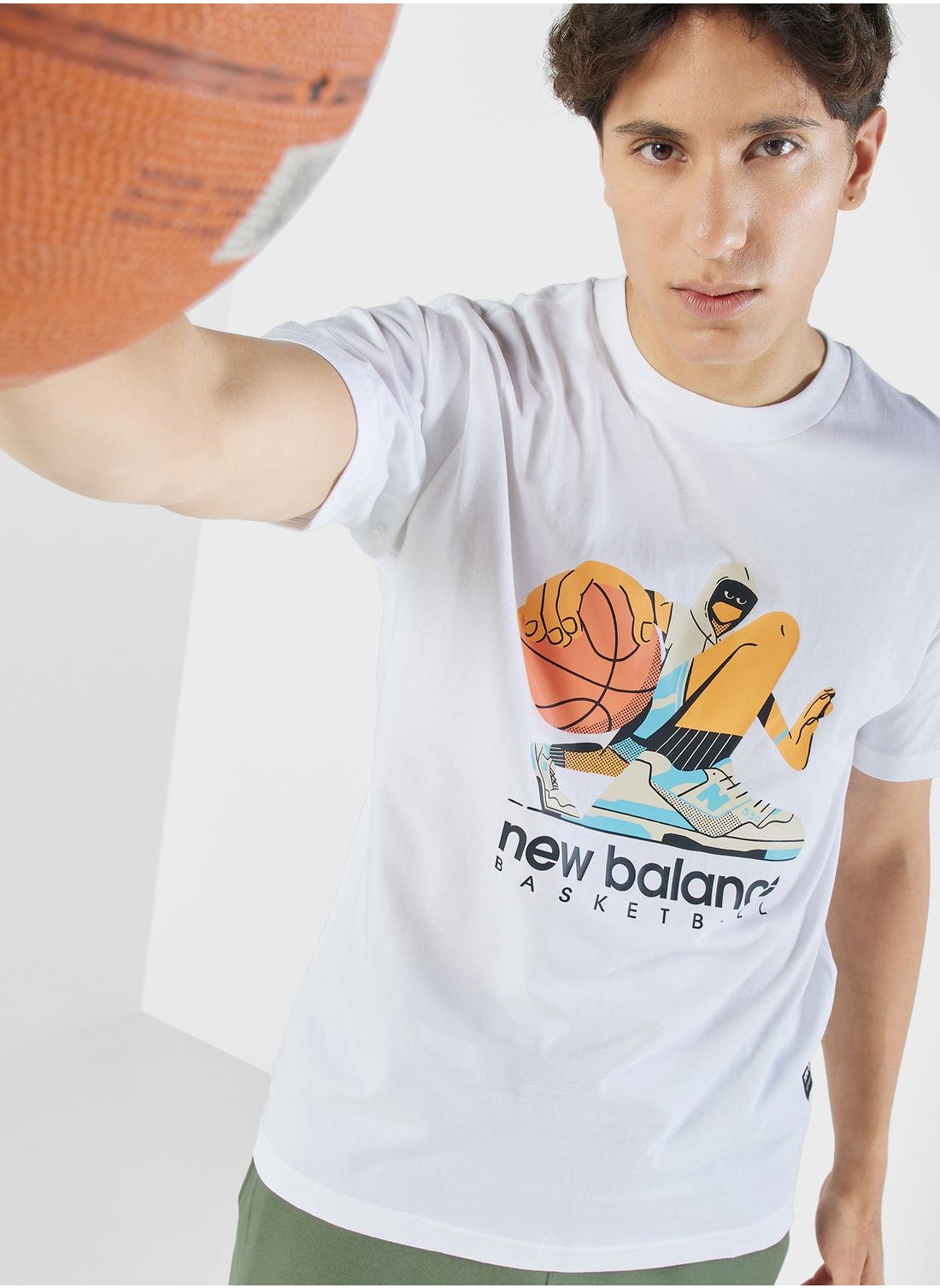 New Balance Men's Hoops Graphic T-Shirt