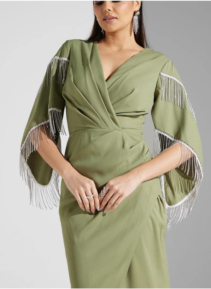 اكاديا فاشن Surplice Neck Fringe Sleeve Dress
