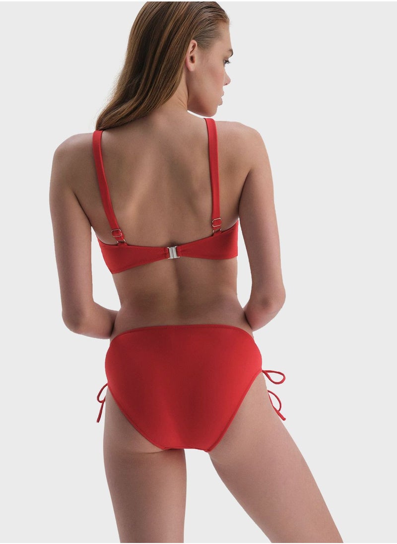 dagi - Front Knot Detail Bikini Top - Image 1