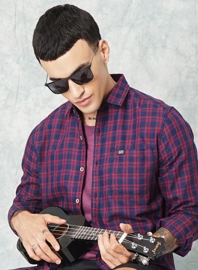 The Indian Garage Co Men Slim Fit Checkered Full Sleeves Spread Collar Casual Shirt