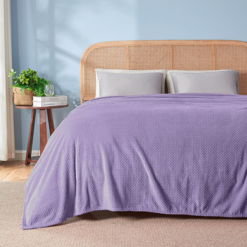 NEWCOSPLAY Super Soft King Blanket Lavender Premium Silky Flannel Fleece Leaves Pattern Lightweight Bed Blanket All Season Use (Lavender  King(90""x110"")) - Image 3