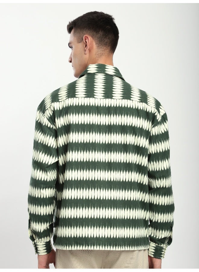 Beyoung Green Dual Pocket Abstract Printed Overshirt  - Image 2