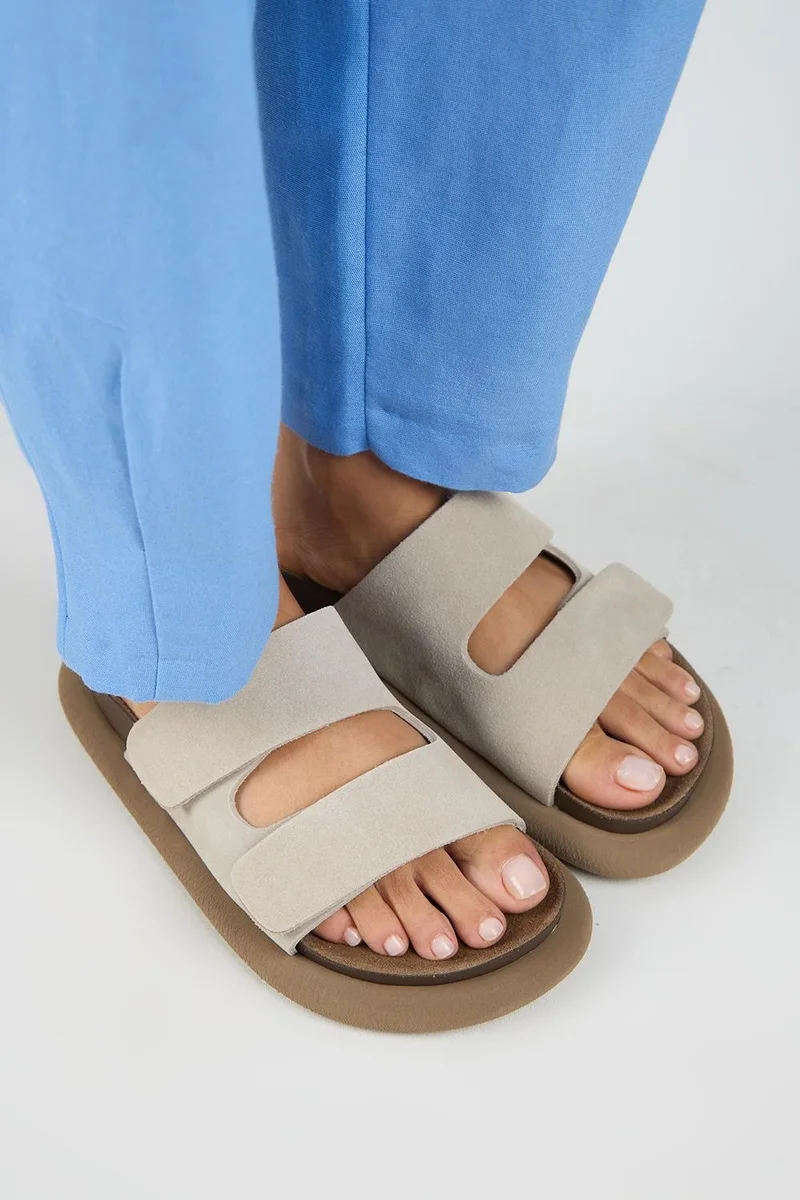 Manijero Manijero Lillo Women's Genuine Leather Double Velcro Beige Slippers