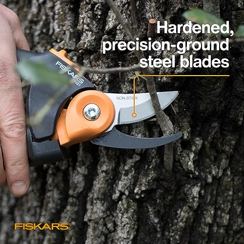 Fiskars Pruning Shears, Bypass Pruner that Cuts Through Stems up to 3/4-Inch, PowerGear Technology For More Power on Every Cut - Image 5
