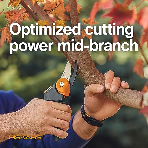 Fiskars Pruning Shears, Bypass Pruner that Cuts Through Stems up to 3/4-Inch, PowerGear Technology For More Power on Every Cut - Image 3