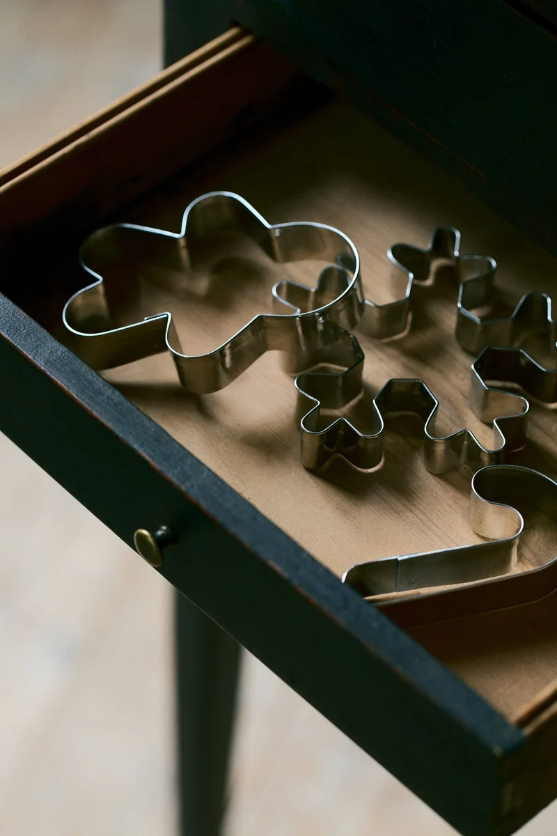 H&M 3-pack metal cookie cutters