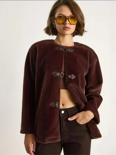 Bianco Lucci LUCCI Textured Gabardine Buttoned Coat with Jacket Collar