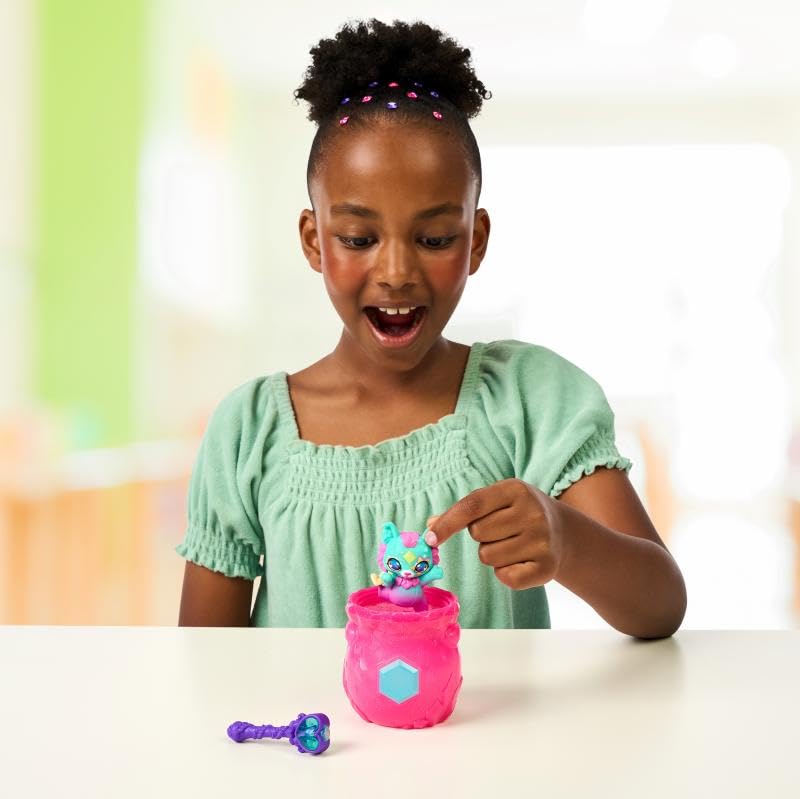 Magic Mixies Mixlings Cauldron Series 3 The Crystal Woods Mystery Pack [1 RANDOM Figures & Magic Wands] - Image 2