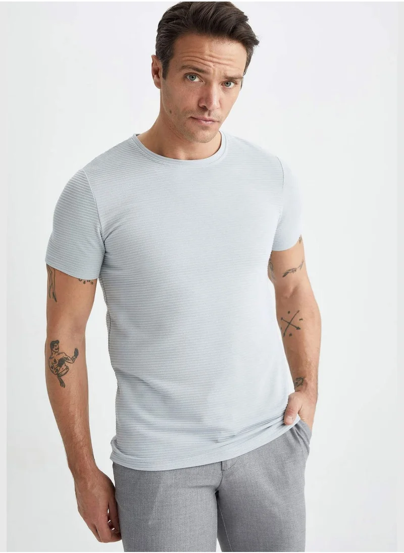 DeFacto Short Sleeved Slim Fit Crew Neck Plain T-Shirt