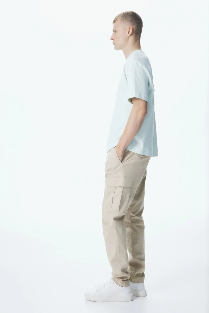 اتش اند ام بنطلون كارغو بقصّة سلِم