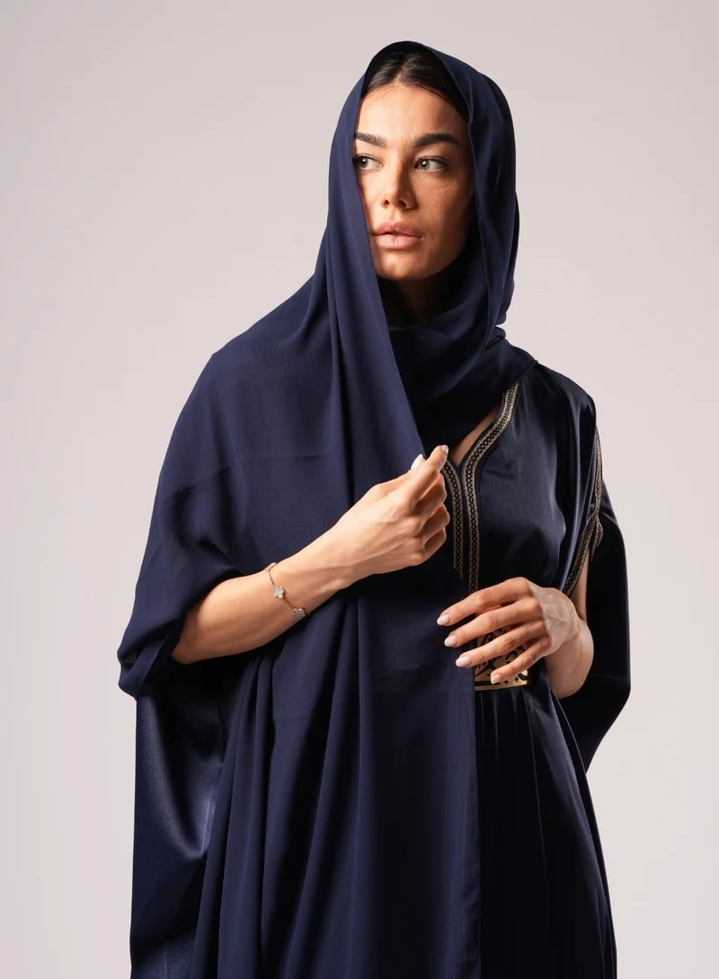 مايسون_ارابيلا شال أزرق