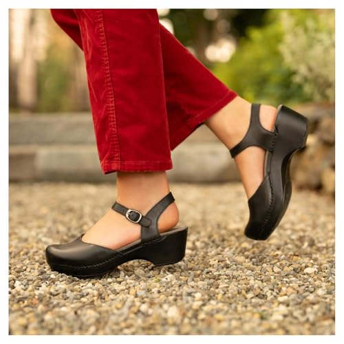 Dansko Sam Stylish Closed-Toe Sandal for Women - Lightweight with Added Arch Support - Durable PU Outsole for Long-Lasting Wear and Comfort Black Leather 5.5-6 M US - Image 2