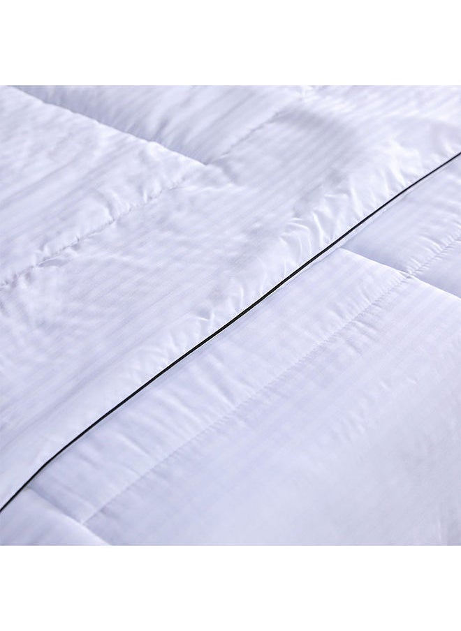 DANUBE HOME Indulgence King Duvet 100% Cotton  300 Thread Count Plush Duvet Inserts Breathable Soft Comforter Coverbed Essentials For Bedroom  L 260 X W 220 Cm  White  - Image 4