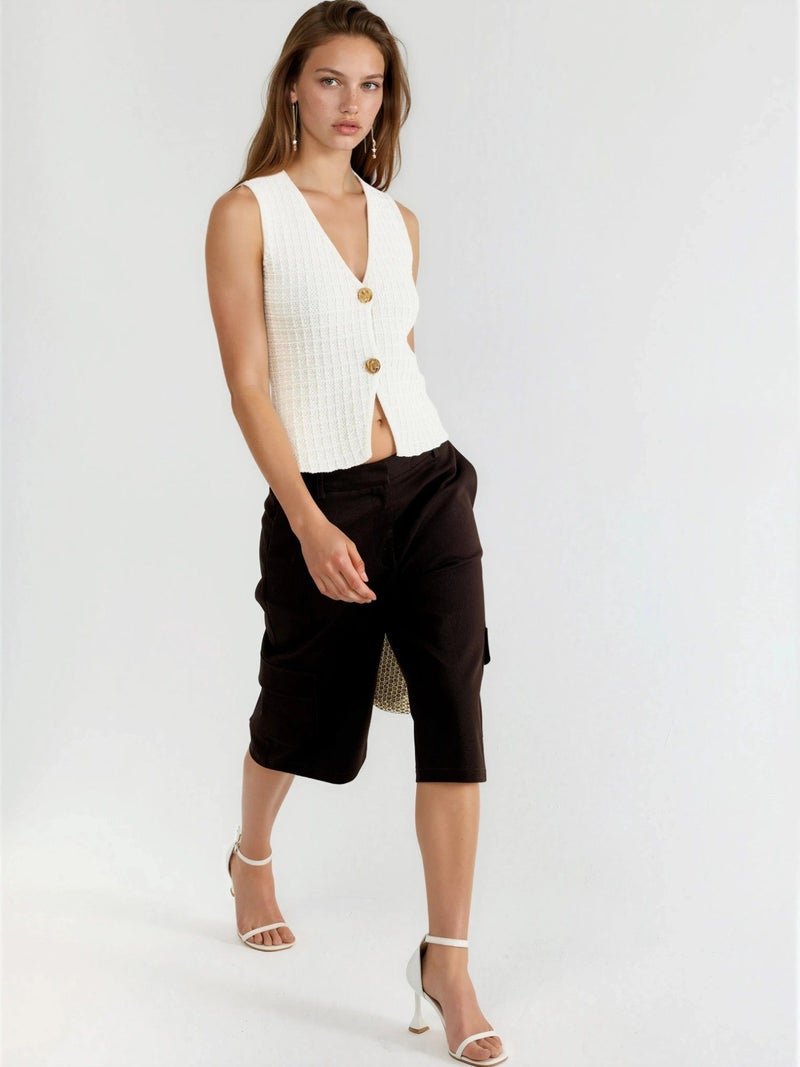 Qustyle QU STYLE Textured Knitwear V-Neck Buttoned Top - Image 4