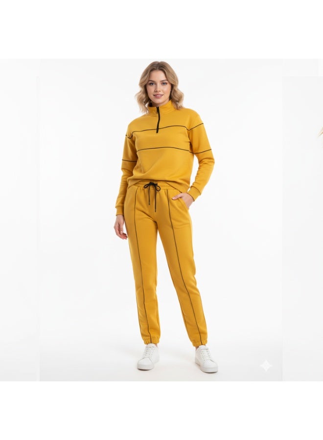 Caesar Women's tracksuit with velvet lining and linear designs - Image 1