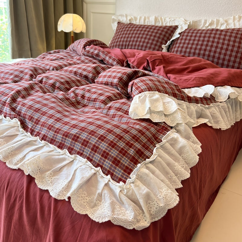 100% Polyester New French Hollow Lace Red Check Bedding 3pcs Set 1pc Duvet Cover And 1 Pair Pillowcases Soft Comfortable All-Season (No Core Included) - Image 4