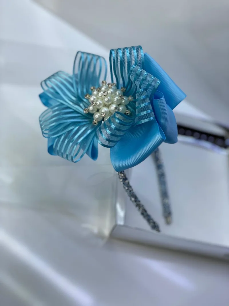 Queen Accessories Blue Pearl Brooch Ribbon Ribbon Luxury Mother Daughter Henna Wedding Plug-in Crown