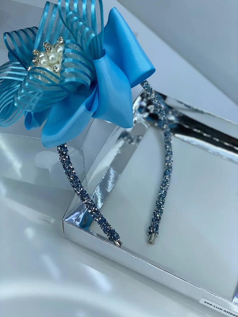 Queen Accessories Blue Pearl Brooch Ribbon Ribbon Luxury Mother Daughter Henna Wedding Plug-in Crown