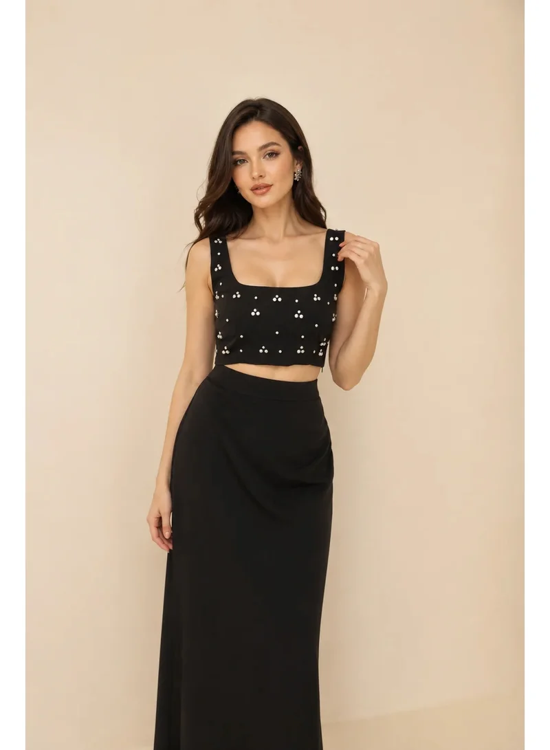 2Trendy Women's Rhinestone Embellished Crop Top - Black