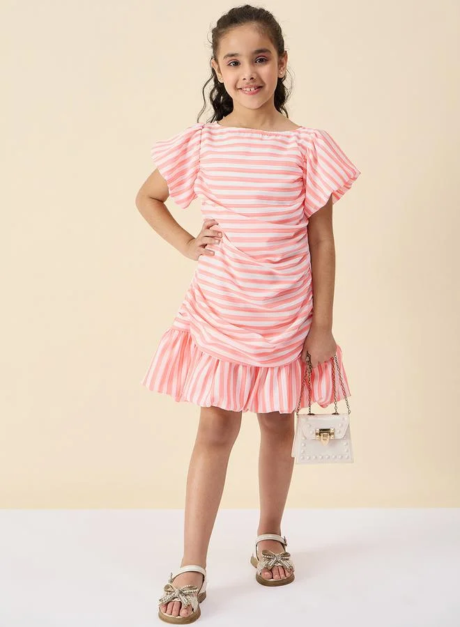 ستايلو بج فستان مطوي بأكمام منفوخة ومخطط