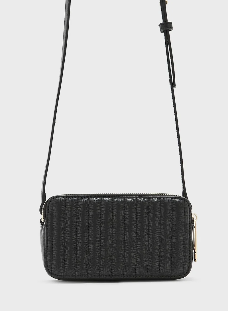 TOMMY HILFIGER Timeless Quilted Cross body