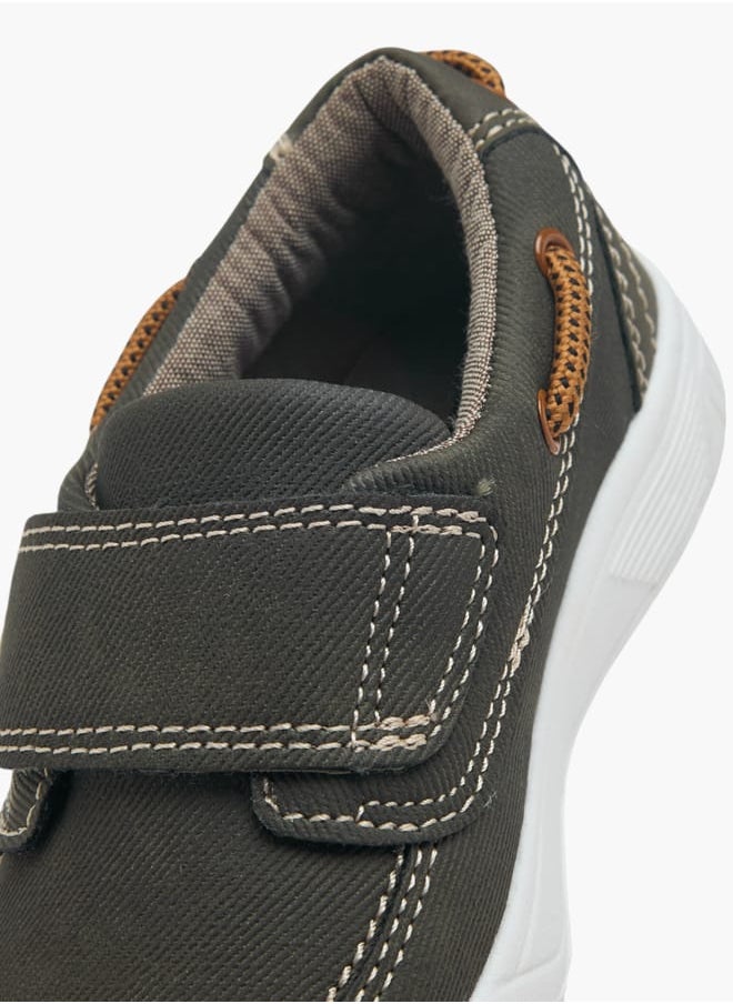 LBL by Shoexpress Boys Textured Shoes With Hook & Loop Closure  - Image 4