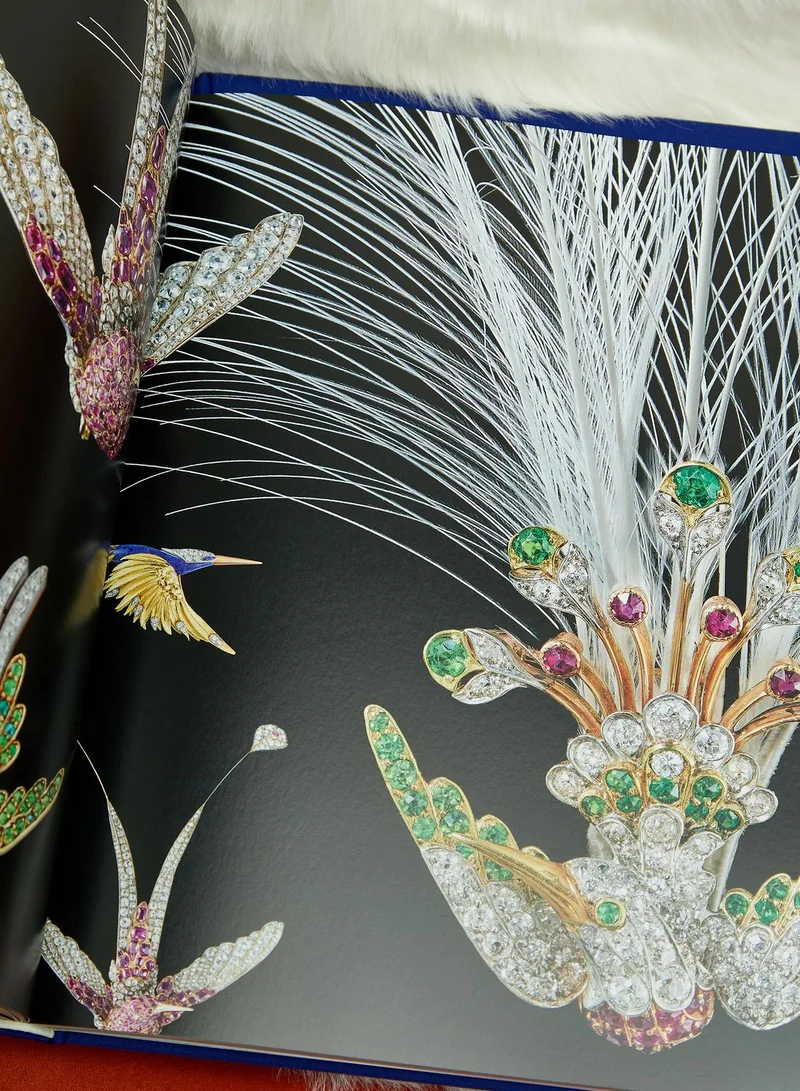 ثيمز كتاب شوميه التيجان :جواهر إلهية