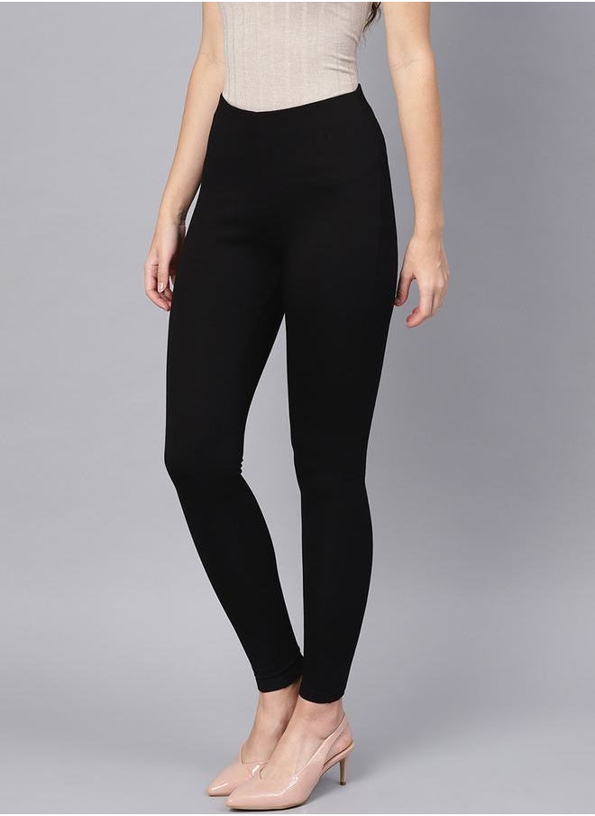 SASSAFRAS - Solid Slim Fit High Waist Jeggings by Styli - Image 1