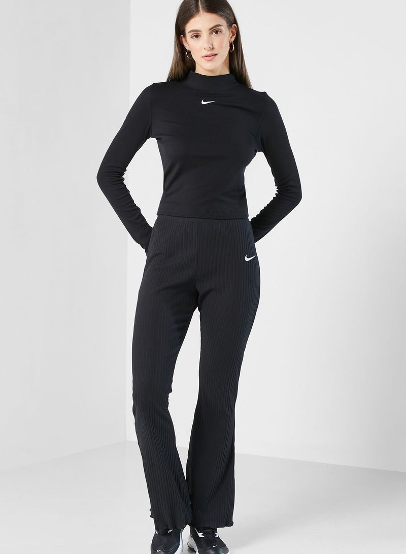 Nike Nsw Essential Ribbed Mock Neck T-Shirt - Image 4