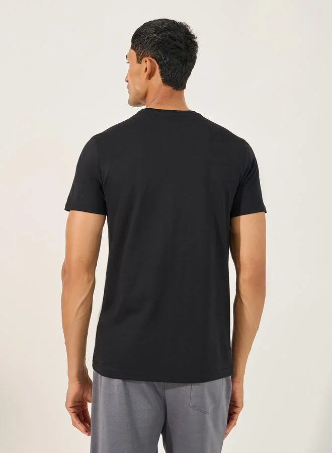 Styli Minimal Print Panelled Regular Fit T-Shirt