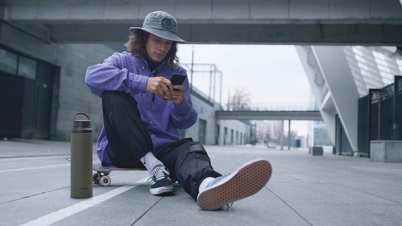 Tiger 800ml Stainless Steel Vacuum Insulated Flask - Image 2