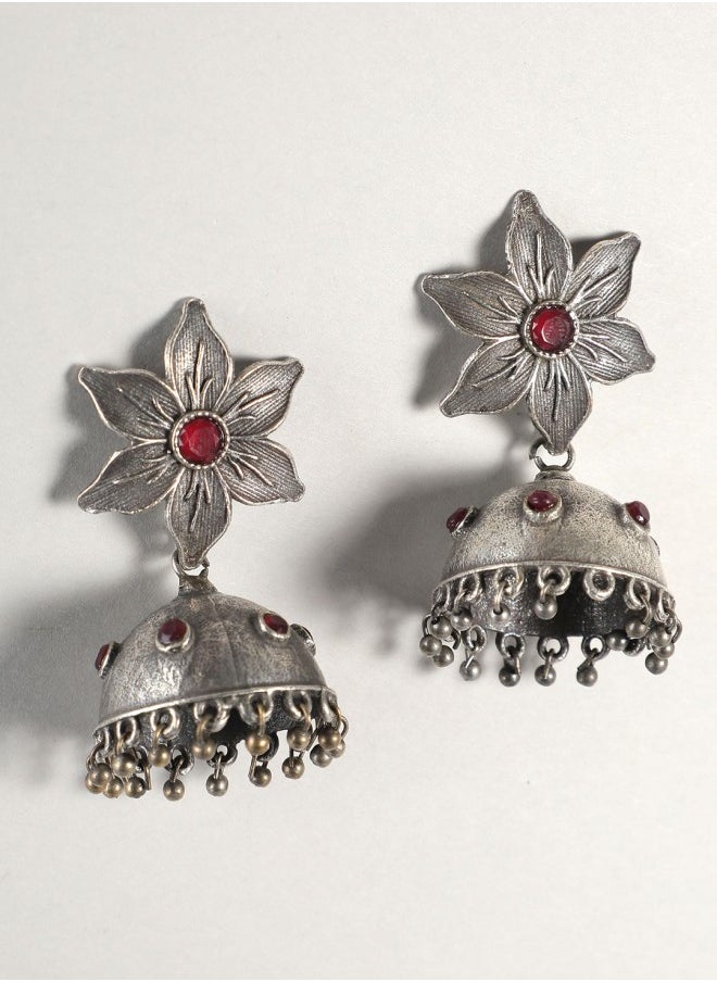 ISHIN Oxidised Silver-Toned & Red Floral Jhumkas Earrings  - Image 3