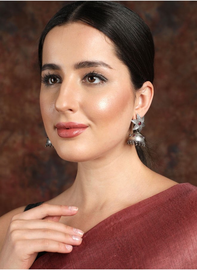 ISHIN Oxidised Silver-Toned & Red Floral Jhumkas Earrings  - Image 4