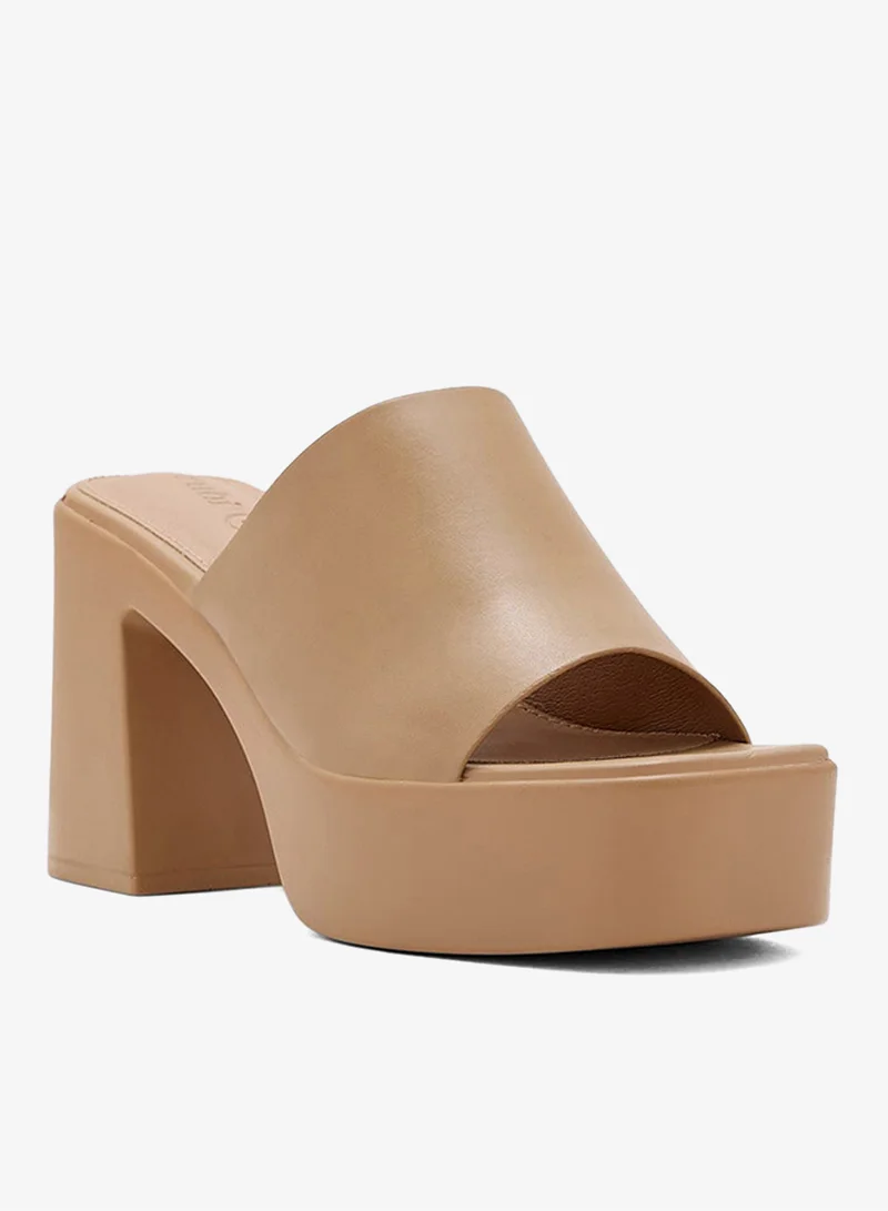 روبي هانّا بلاتفورم مول