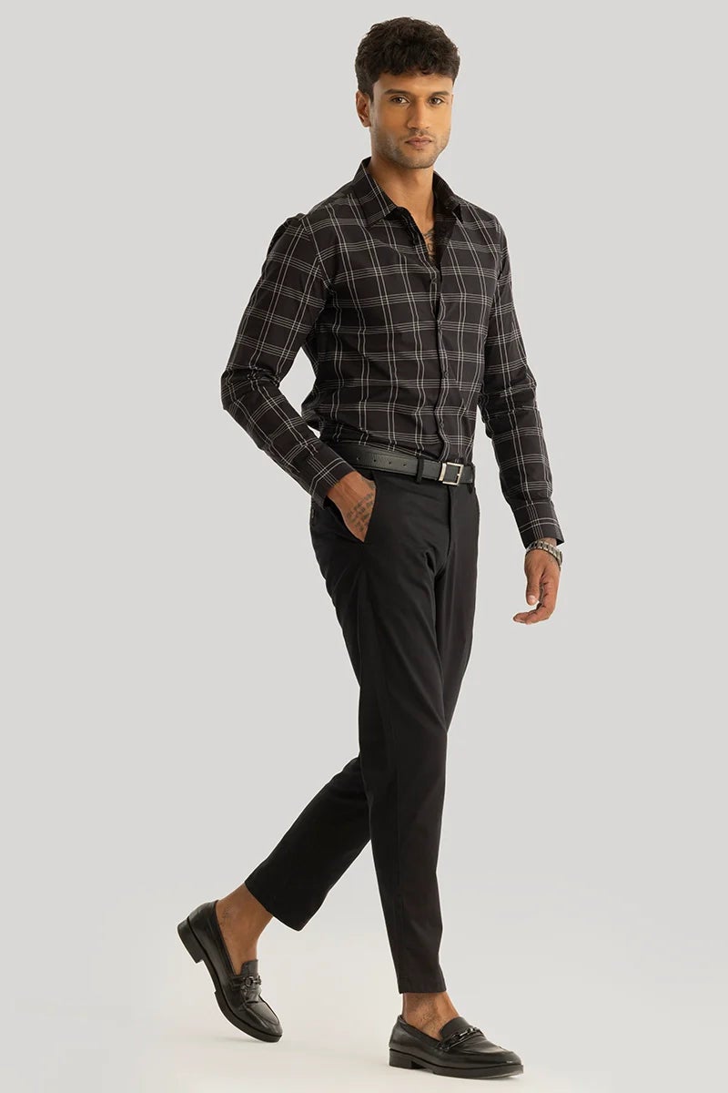 SNITCH Urban Stride Black Plain Slim Fit Chinos - Image 3
