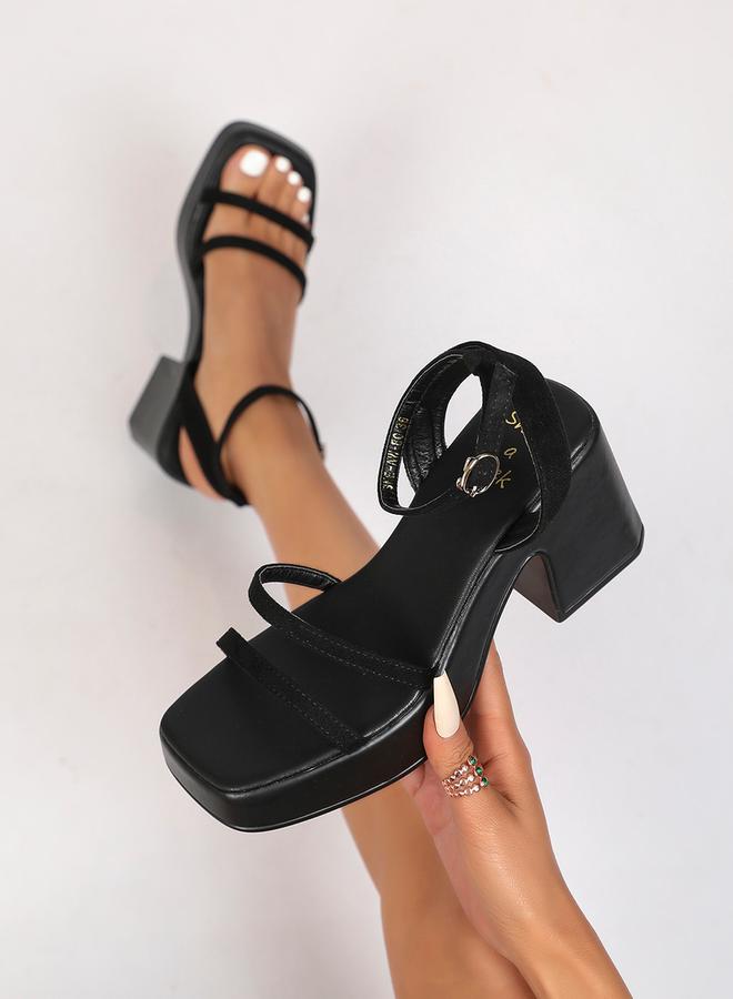 سنيك ايه بيك صندل بكعب سميك وسير كاحل رفيع - Image 5