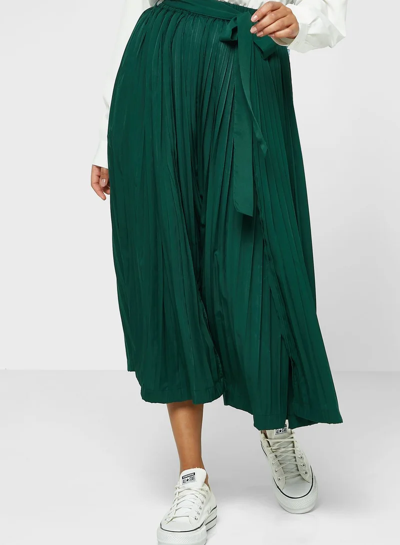 Khizana Belted Pleat Detail Paneled Pants